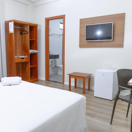 Hotel Equinocios Essential Баркарена Екстер'єр фото