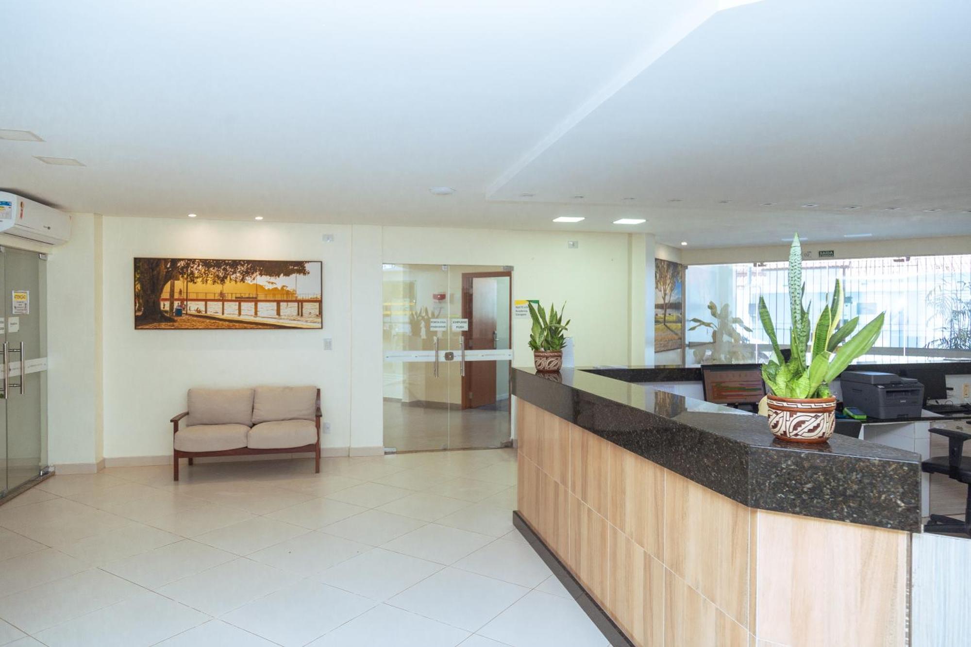 Hotel Equinocios Essential Баркарена Екстер'єр фото